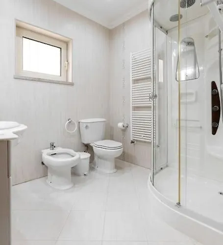 度假居 Casa Grutas - Spacious With Private Parking Salir de Porto